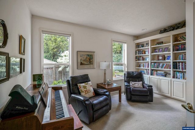 1950 Spicetree Ln SE, Salem, OR 97306