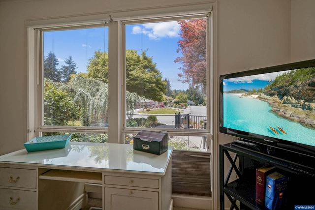 1950 Spicetree Ln SE, Salem, OR 97306