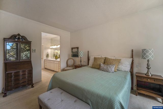 1950 Spicetree Ln SE, Salem, OR 97306