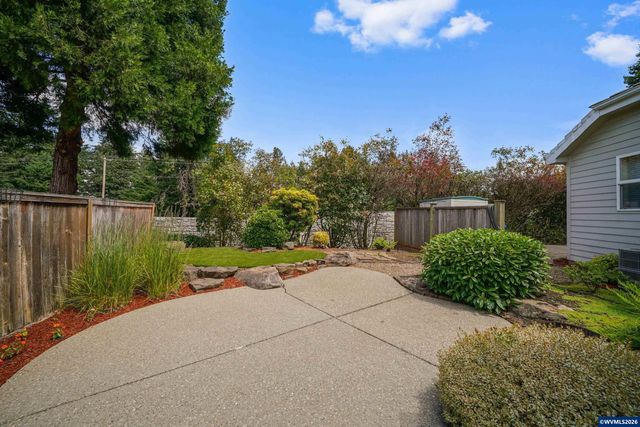 1950 Spicetree Ln SE, Salem, OR 97306