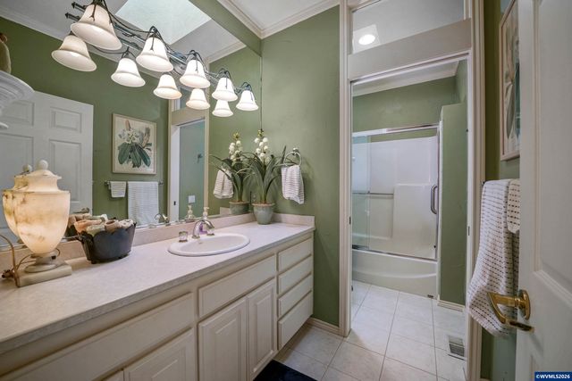 1950 Spicetree Ln SE, Salem, OR 97306