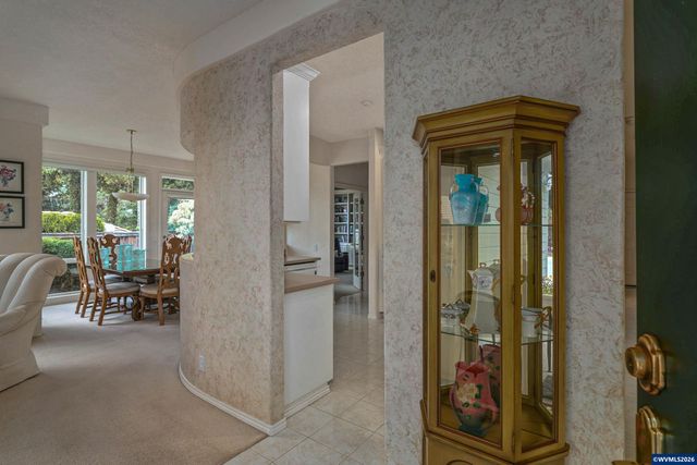 1950 Spicetree Ln SE, Salem, OR 97306