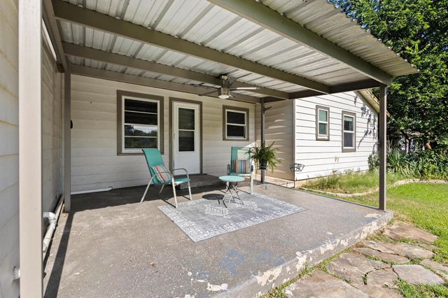 1414 N Binkley Street, Sherman, TX 75092