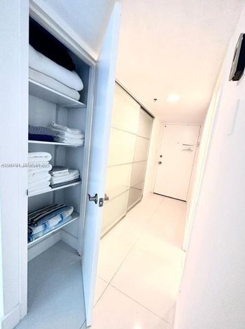 100 Lincoln Rd 526, Miami Beach, FL 33139