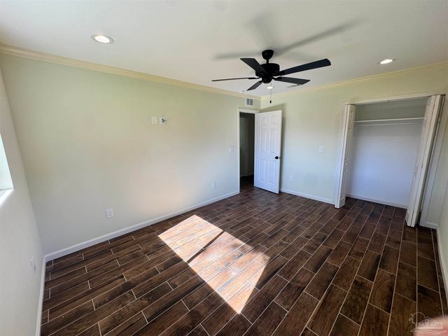 3710 N Blue Angel Pkwy, Pensacola, FL 32507