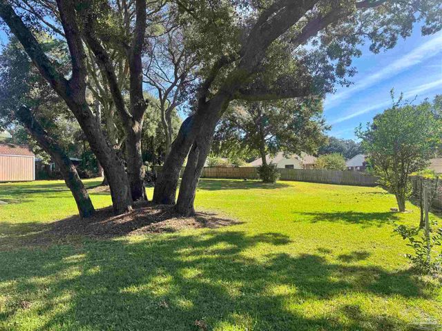 3710 N Blue Angel Pkwy, Pensacola, FL 32507