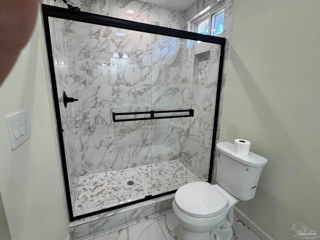 3710 N Blue Angel Pkwy, Pensacola, FL 32507