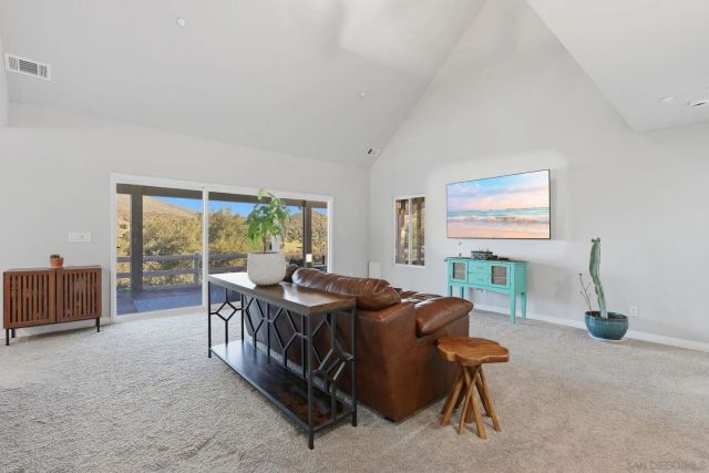 9216 Oak Grove Dr, Descanso, CA 91916