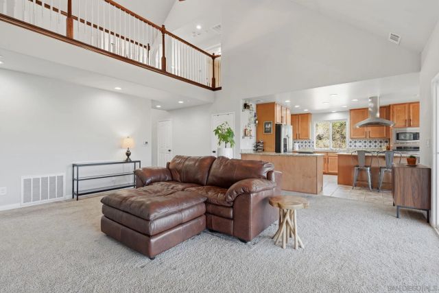 9216 Oak Grove Dr, Descanso, CA 91916