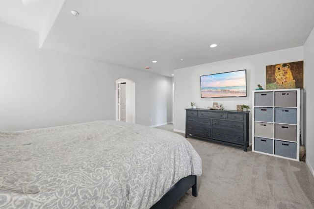 9216 Oak Grove Dr, Descanso, CA 91916