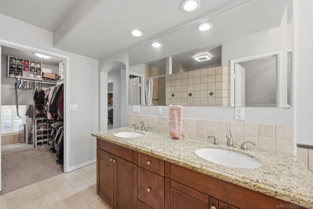 9216 Oak Grove Dr, Descanso, CA 91916