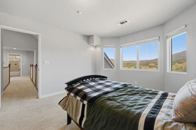 9216 Oak Grove Dr, Descanso, CA 91916