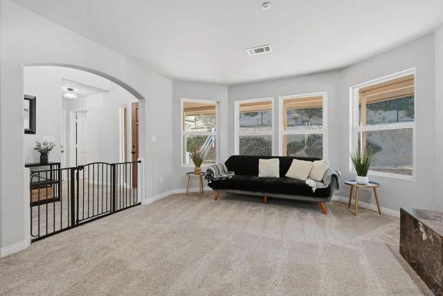 9216 Oak Grove Dr, Descanso, CA 91916