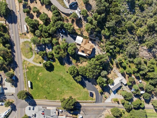 9216 Oak Grove Dr, Descanso, CA 91916