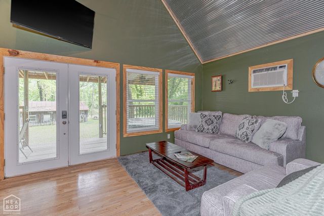 1815 Stubblefield Rd, Pocahontas, AR 72455