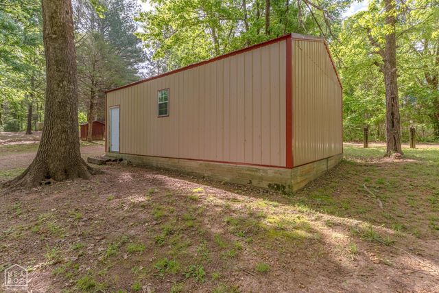 1815 Stubblefield Rd, Pocahontas, AR 72455