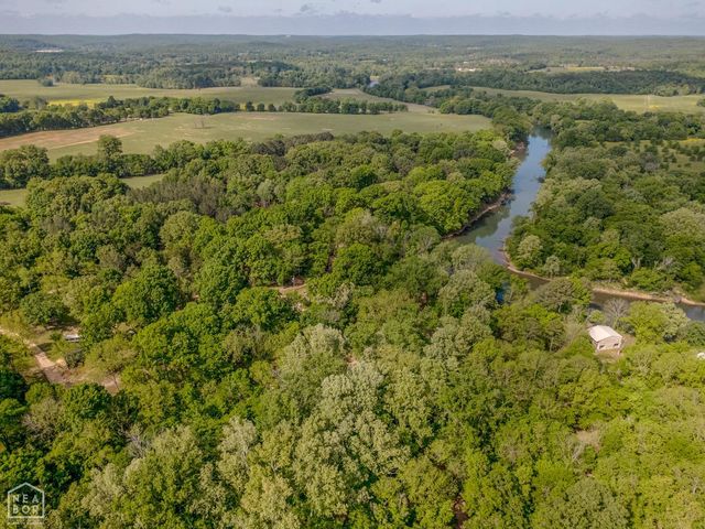 1815 Stubblefield Rd, Pocahontas, AR 72455
