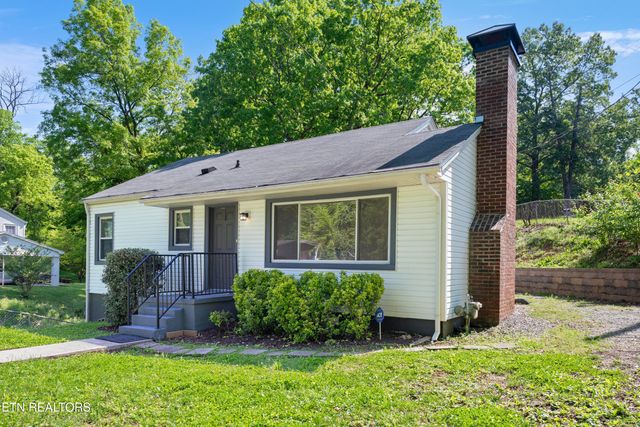 1132 Biddle St, Knoxville, TN 37914