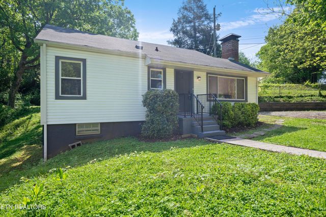 1132 Biddle St, Knoxville, TN 37914
