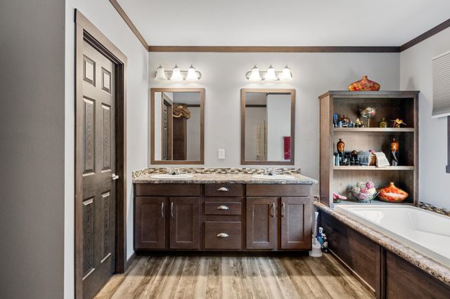 170 Blue Fox, Marshall, TX 75670