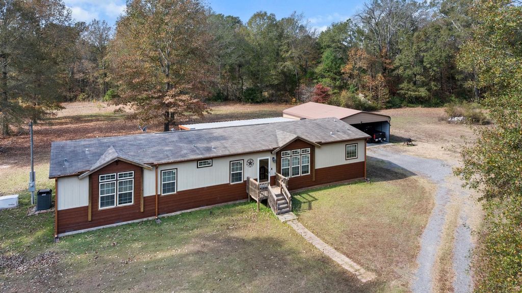 170 Blue Fox, Marshall, TX 75670