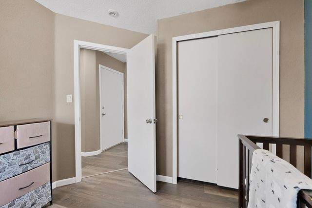 27 Violeta Place, Los Lunas, NM 87031