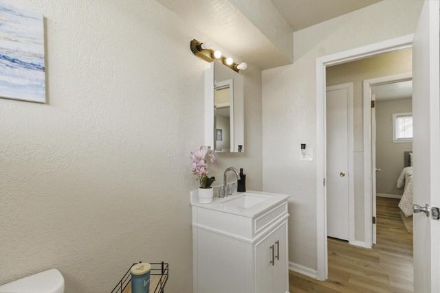 10325 W Silver Spring DRIVE, Milwaukee, WI 53225