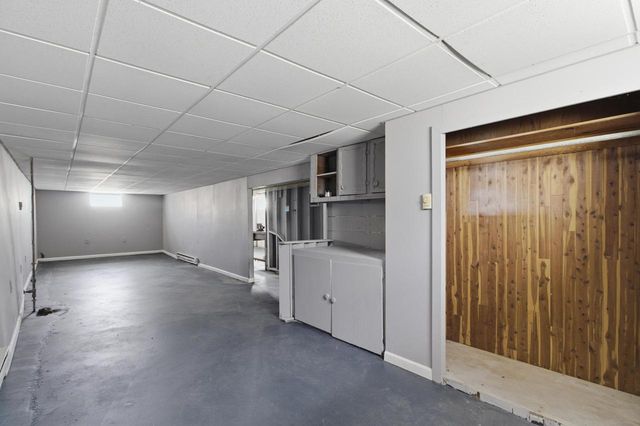 10325 W Silver Spring DRIVE, Milwaukee, WI 53225