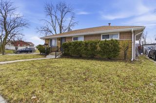 10325 W Silver Spring DRIVE, Milwaukee, WI 53225
