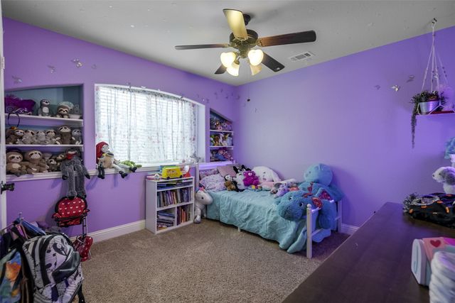 118 Gateway Drive, Alvarado, TX 76009