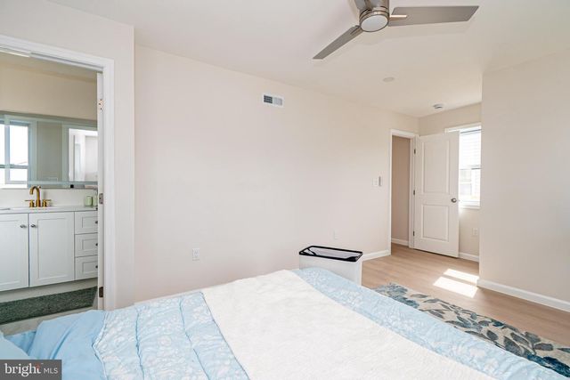 1219 N POINT RD, Baltimore, MD 21222