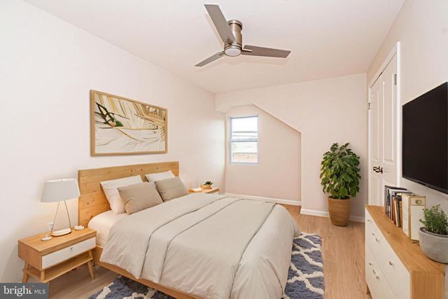 1219 N POINT RD, Baltimore, MD 21222