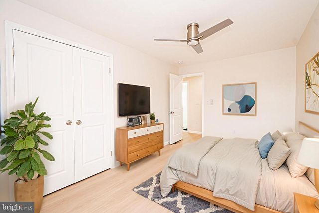 1219 N POINT RD, Baltimore, MD 21222