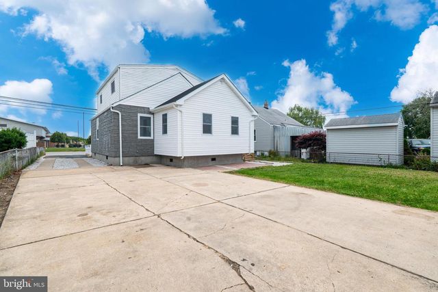 1219 N POINT RD, Baltimore, MD 21222
