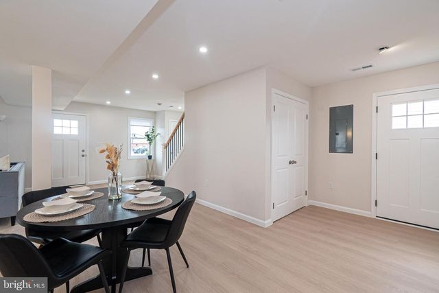 1219 N POINT RD, Baltimore, MD 21222