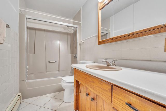 153 N Maple AVENUE, Slinger, WI 53086