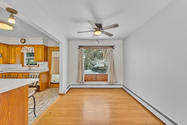 153 N Maple AVENUE, Slinger, WI 53086