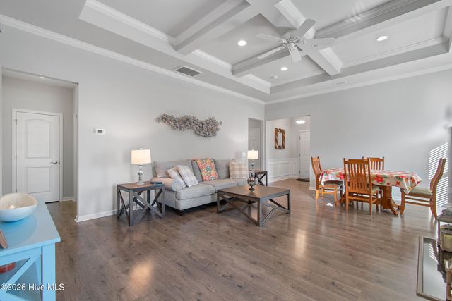 587 Meadowbrook Lane NW, Calabash, NC 28467