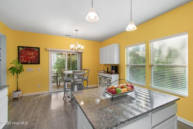 587 Meadowbrook Lane NW, Calabash, NC 28467