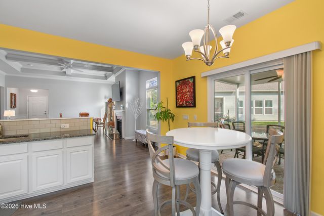 587 Meadowbrook Lane NW, Calabash, NC 28467