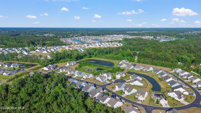 587 Meadowbrook Lane NW, Calabash, NC 28467