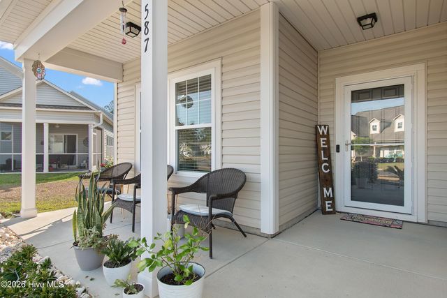 587 Meadowbrook Lane NW, Calabash, NC 28467