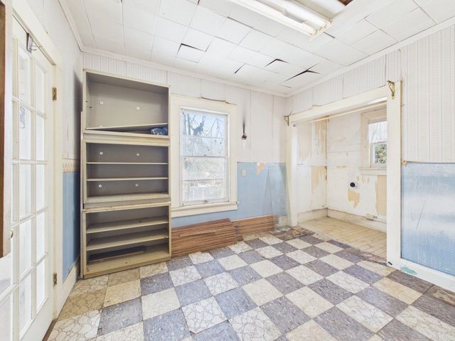 1545 N Park Pl, Wichita, KS 67203