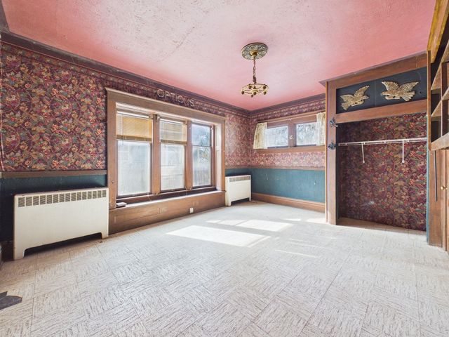 1545 N Park Pl, Wichita, KS 67203