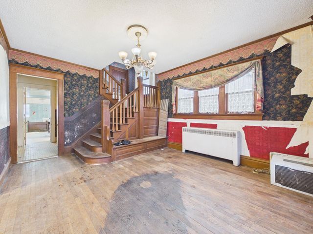 1545 N Park Pl, Wichita, KS 67203