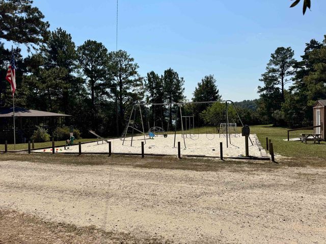 170 Pine Top Court, Havana, FL 32333