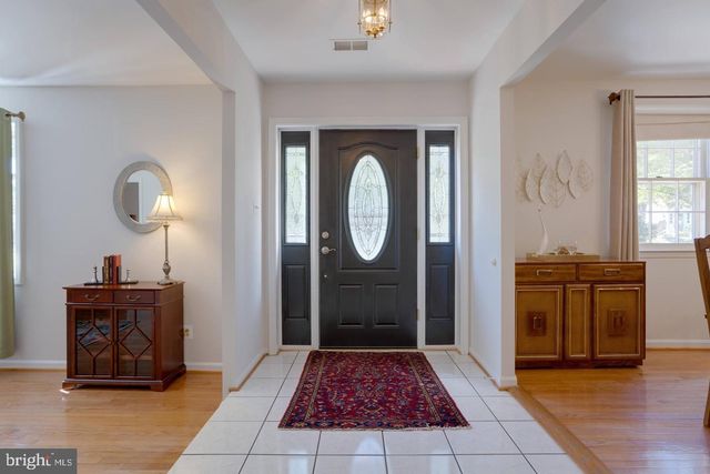 5105 SPRING ROCK CT, Fairfax, VA 22032