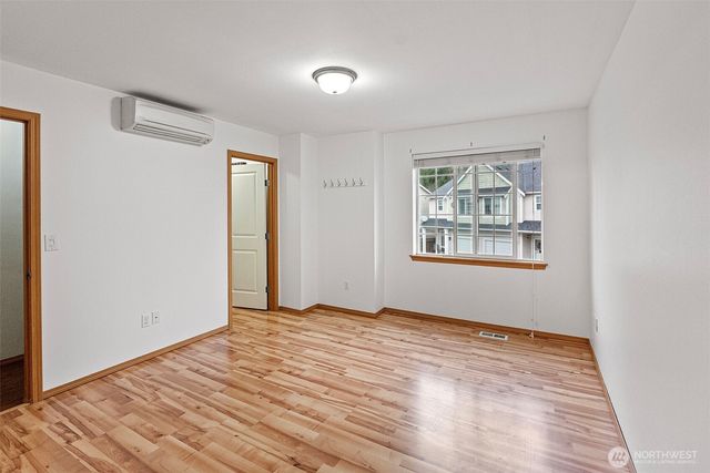 209 NE Miramar Circle, Bremerton, WA 98311