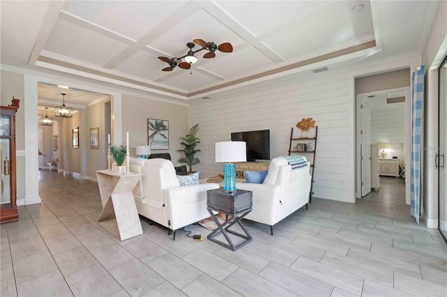 7131 WHITTLEBURY TRAIL, Bradenton, FL 34202