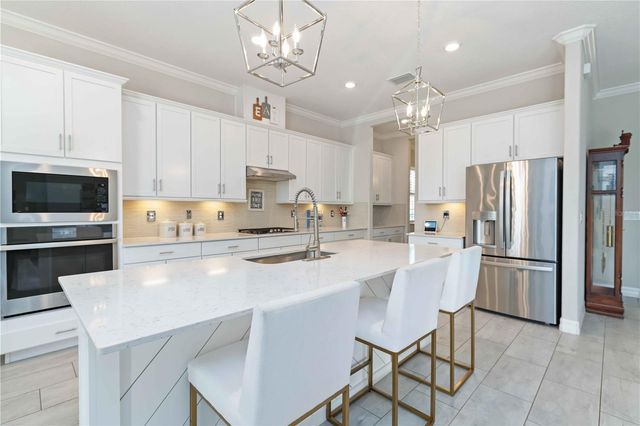 7131 WHITTLEBURY TRAIL, Bradenton, FL 34202